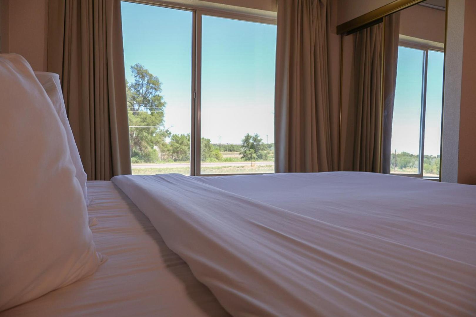 Lajunta Inn La Junta Dış mekan fotoğraf